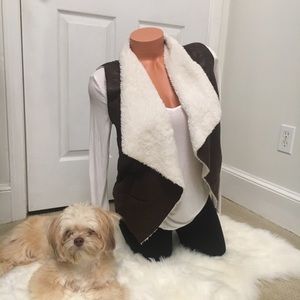 ‼️LAST CHANCE ‼️Brown soft vest